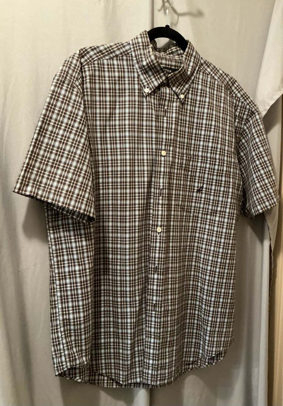 Nautica Sanded Poplin Plaid Short Sleeve Button-Up Shirt Large